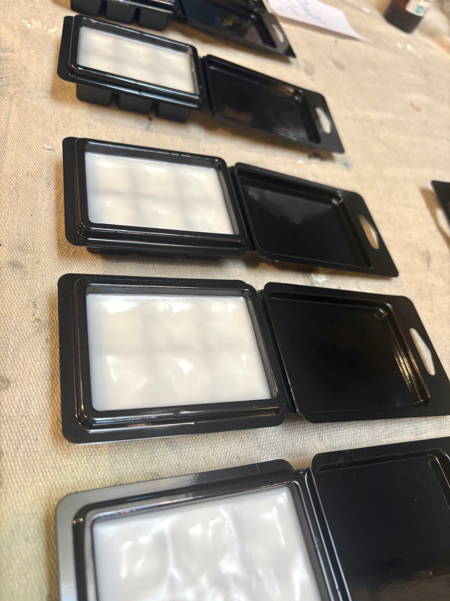 Wax melts- coconut soy wax blend